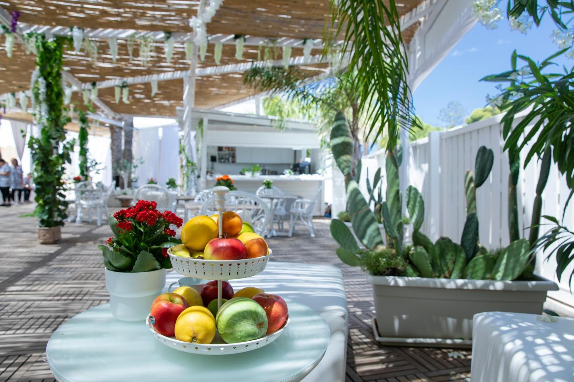 Bianco Riccio Suite Hotel Savelletri Exteriör bild